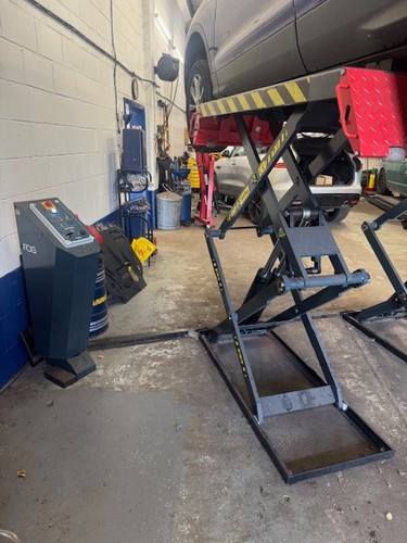 Full rise scissor lift car - rise,